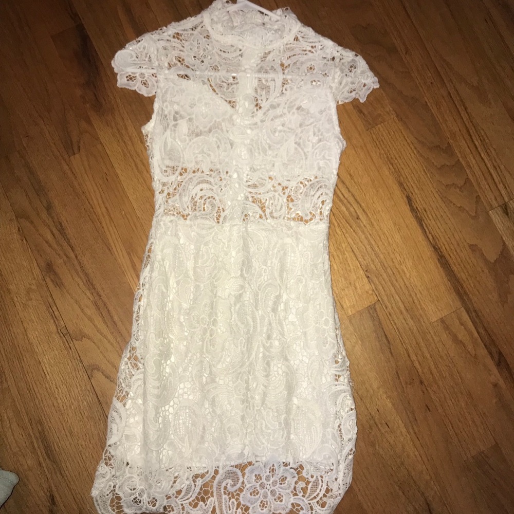 White lace party dress